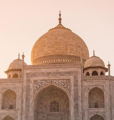 Taj Mahal view on sunrise